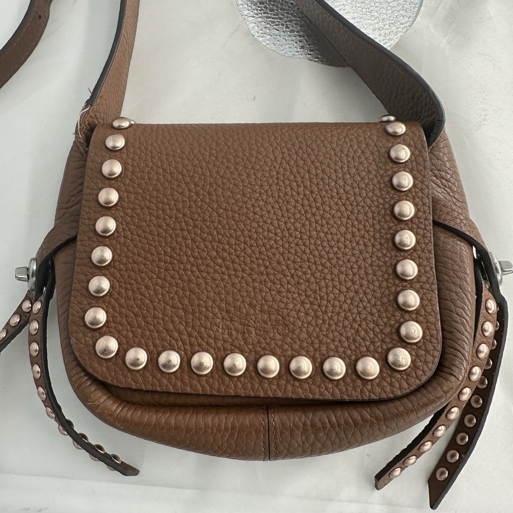 NWT Coach Rivet Dakotah 14 Saddle Pebbled Leather Peach Interior 35750 Crossbody